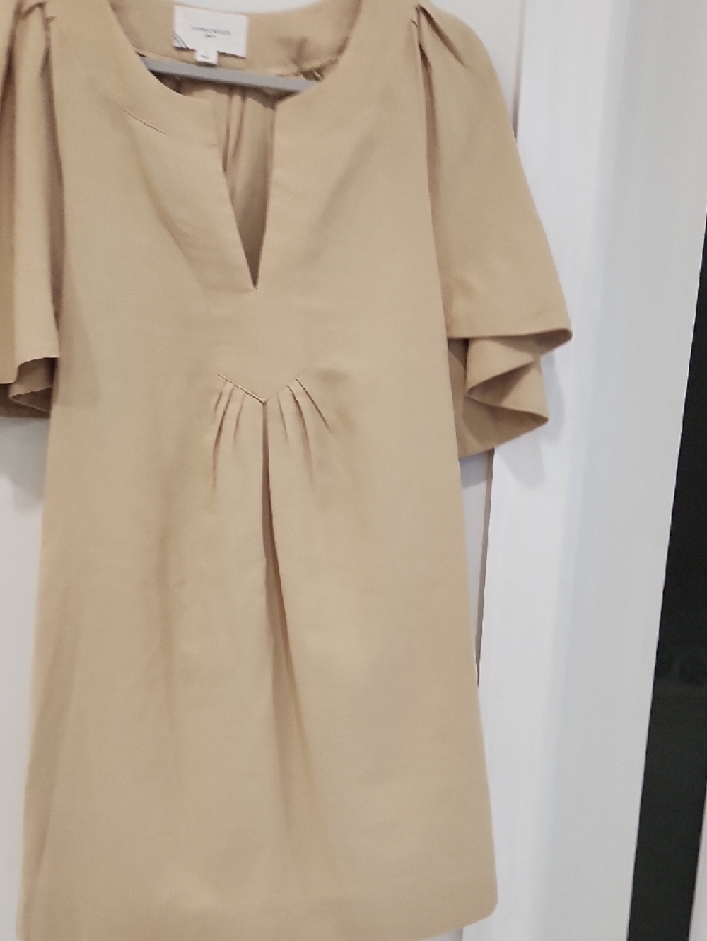 POMANDER place Tan V-Neck Short Sleeve Mini Dress - Picture 3 of 11